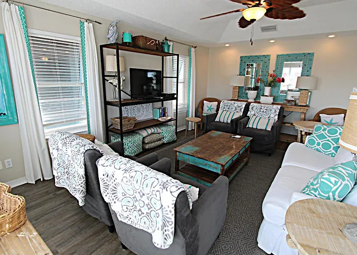 Pelican's Rest House