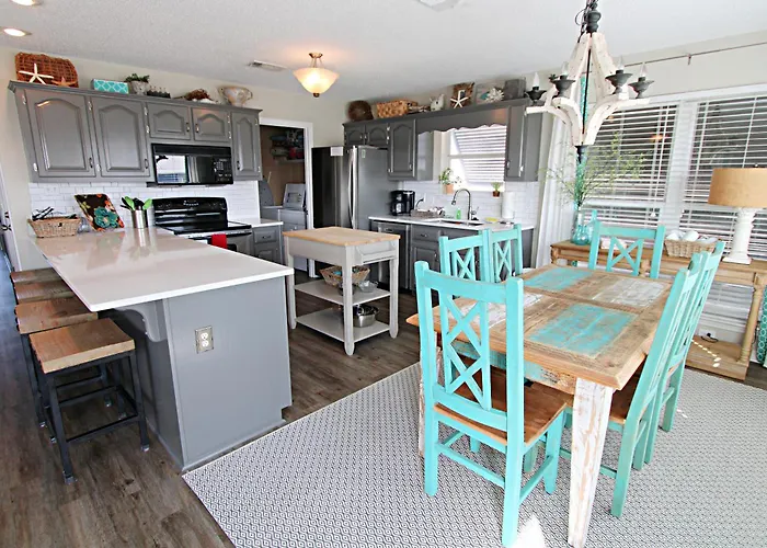 Pelican's Rest House * Gulf Shores